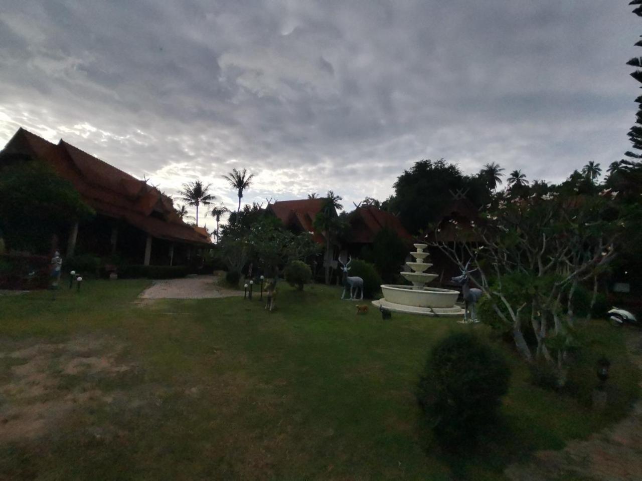 Grand Sea Beach Resort Ko Pha Ngan Exterior foto